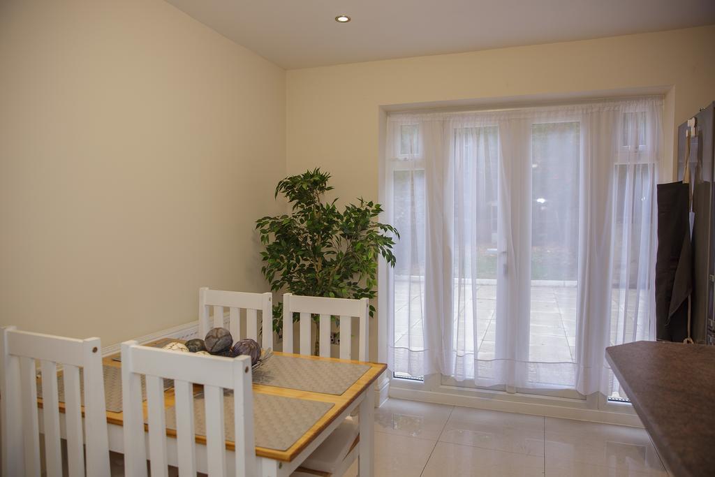 Gooseacre Rooms Харроу Номер фото